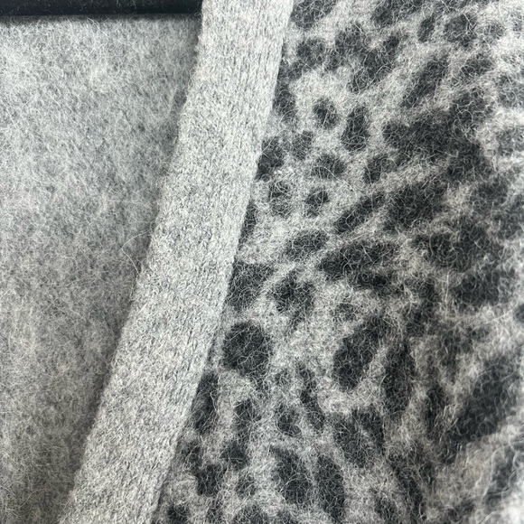 Rails leopard print grey cardigan - Picture 2 of 6